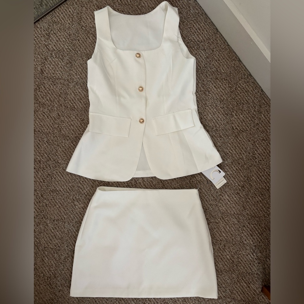 Commense White Set